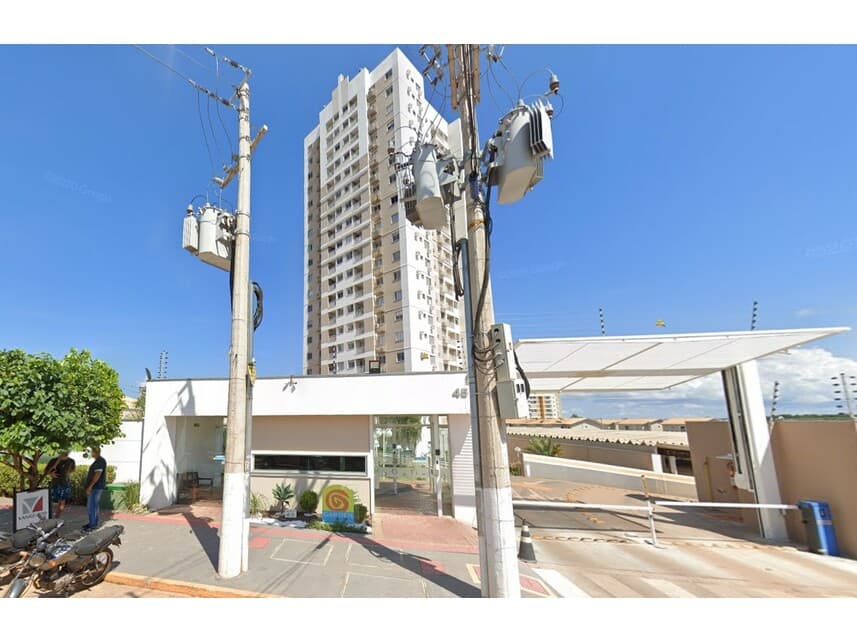 Apartamento em leilão em Cuiabá - MT — Apartamento à venda em leilão