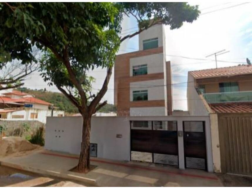 Apartamento em leilão em Contagem - MG — Apartamento à venda em leilão
