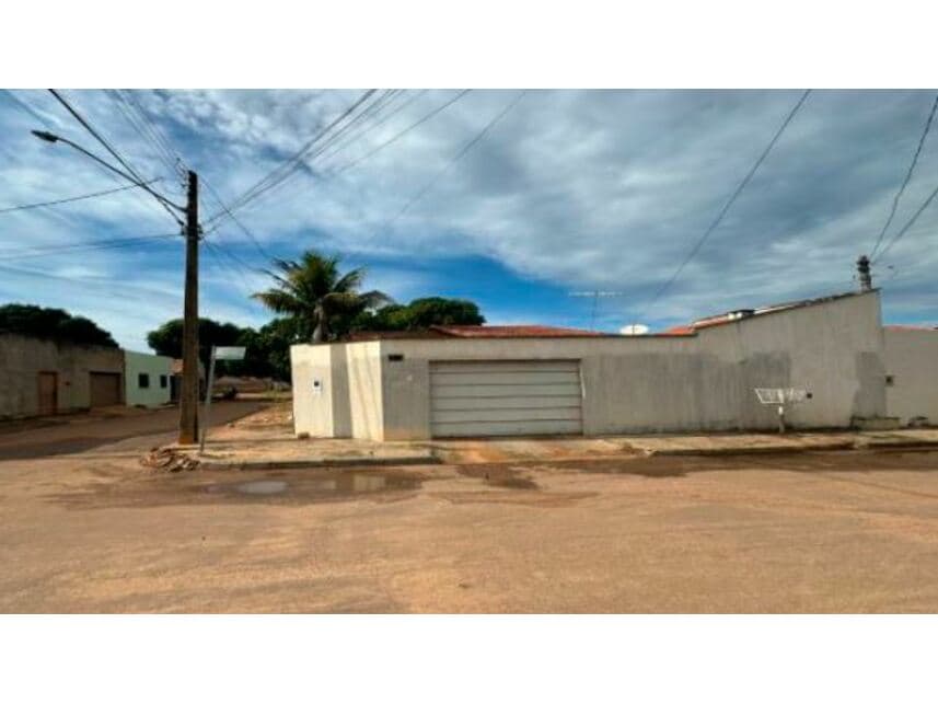 Casa em leilão em Palmas - TO — Casa à venda em leilão