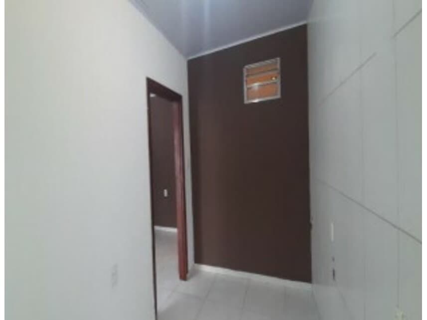 Foto 12 de 17: Casa em leilão em Alvorada - RS — Casa à venda em leilão