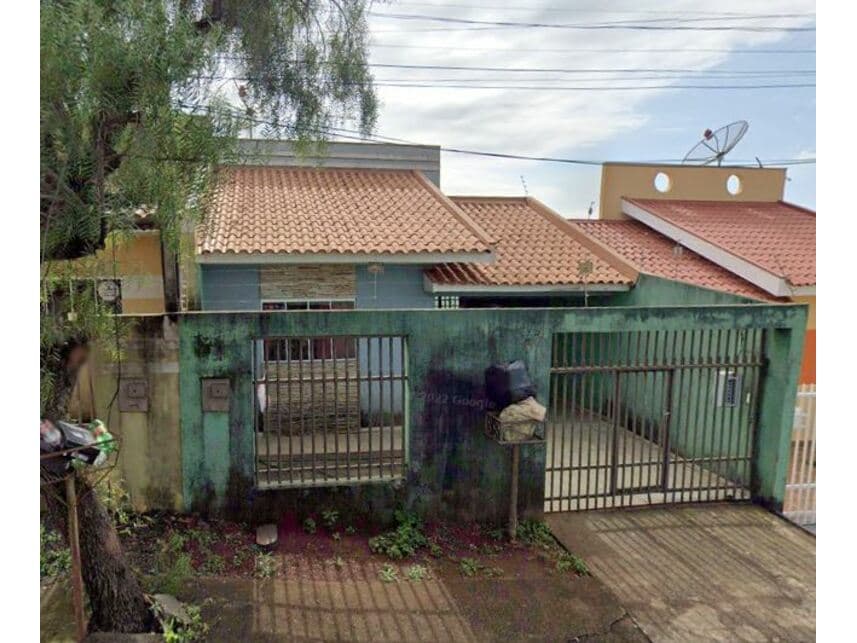 Casa em leilão em Apucarana - PR — Casa à venda em leilão
