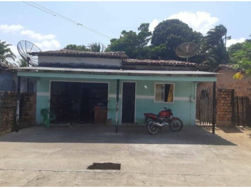 Casa em leilão em Maracanã - PA — Casa à venda em leilão