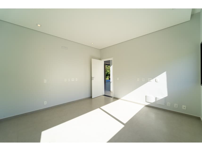 Foto 31 de 34: Casa em leilão em Itupeva - SP — Casa à venda em leilão