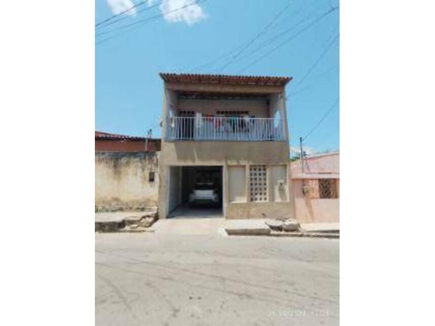 Casa em leilão em Bacabal - MA — Casa à venda em leilão