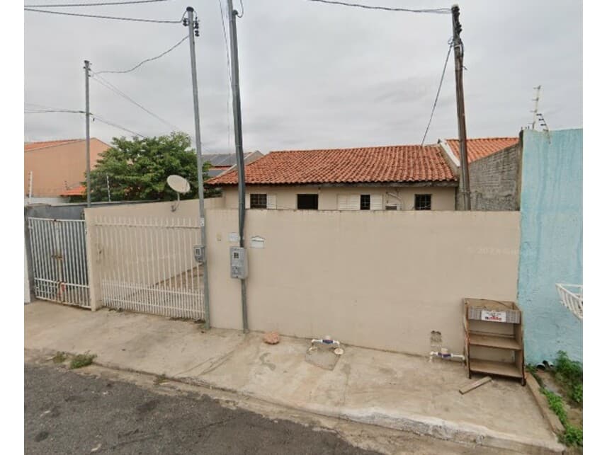 Casa em leilão em Cuiabá - MT — Casa à venda em leilão