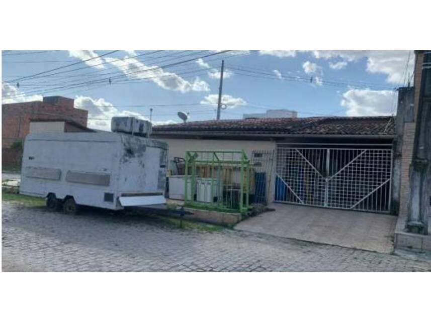 Foto 4 de 6: Casa em leilão em Feira De Santana - BA — Casa à venda em leilão