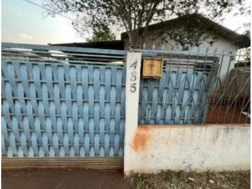 Foto 2 de 15: Casa em leilão em São Gabriel Do Oeste - MS — Casa à venda em leilão