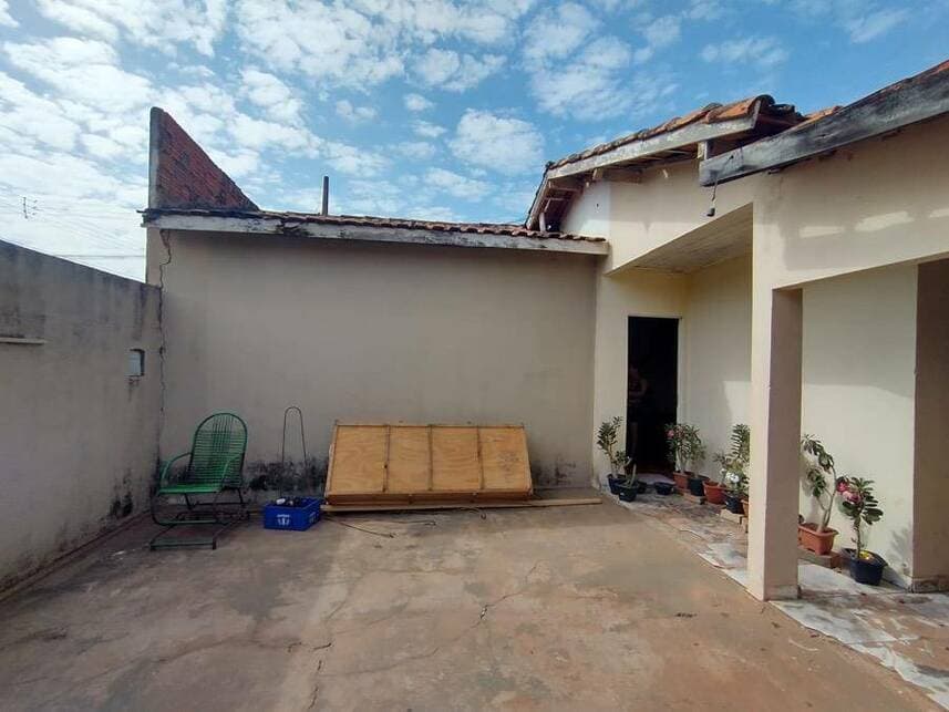 Foto 13 de 15: Casa em leilão em Cáceres - MT — Casa à venda em leilão