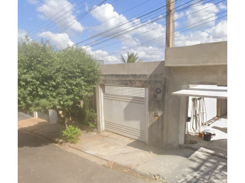 Casa em leilão em Birigui - SP — Casa à venda em leilão