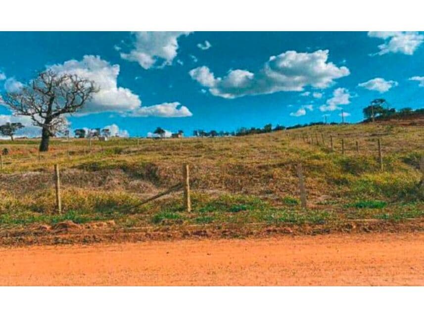Terreno em leilão em São Sebastião Da Bela Vista - MG — Terreno à venda em leilão