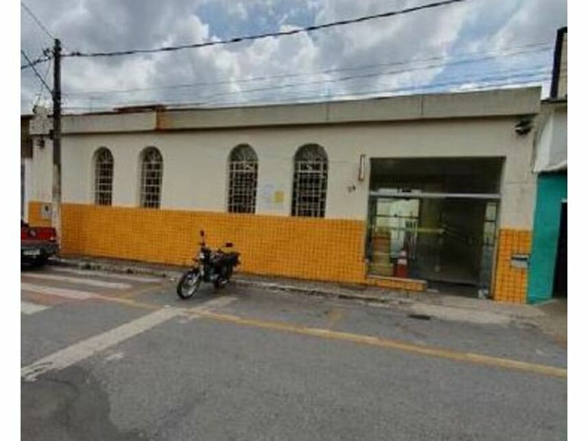 Comercial em leilão em Mateus Leme - MG — Prédio Comercial à venda em leilão