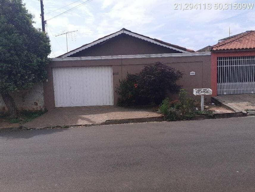 Casa em leilão em Birigui - SP — Casa à venda em leilão