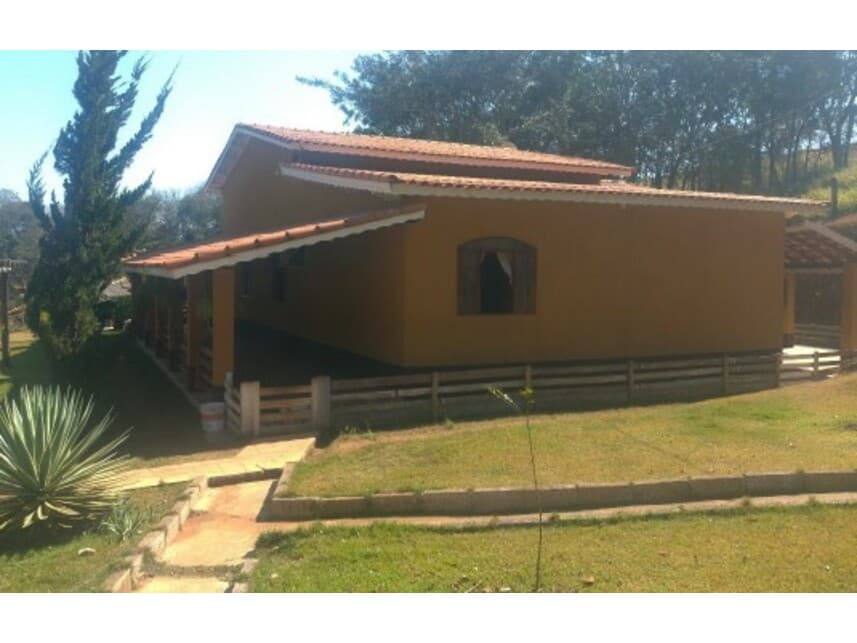 Foto 1 de 41: Area Rural em leilão em Carmo De Minas - MG — Fazenda à venda em leilão