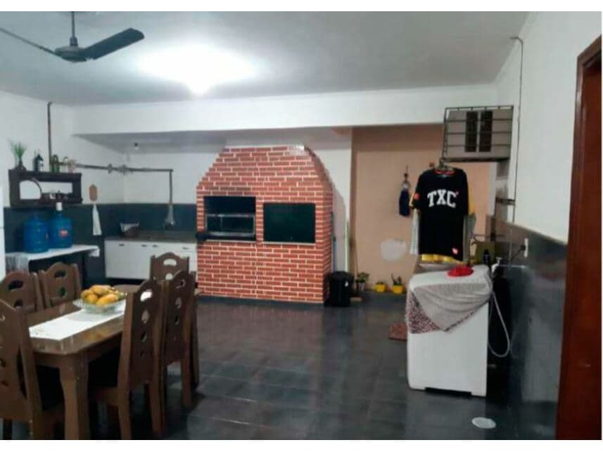Foto 8 de 9: Casa em leilão em Araçatuba - SP — Casa à venda em leilão