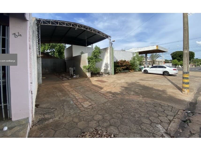Foto 5 de 8: Imóvel em leilão em Guaiçara - SP — Posto de Combustível à venda em leilão