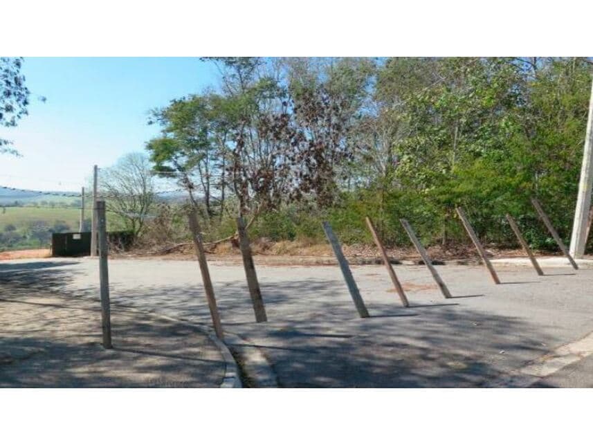 Foto 2 de 12: Terreno em leilão em Itatiba - SP — Terreno à venda em leilão