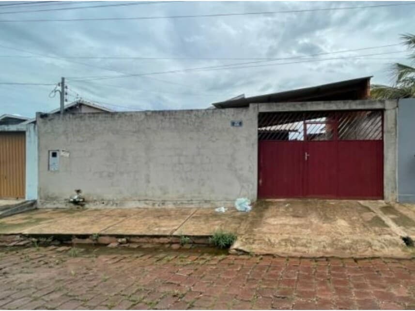 Foto 1 de 3: Casa em leilão em Diamantino - MT — Casa à venda em leilão