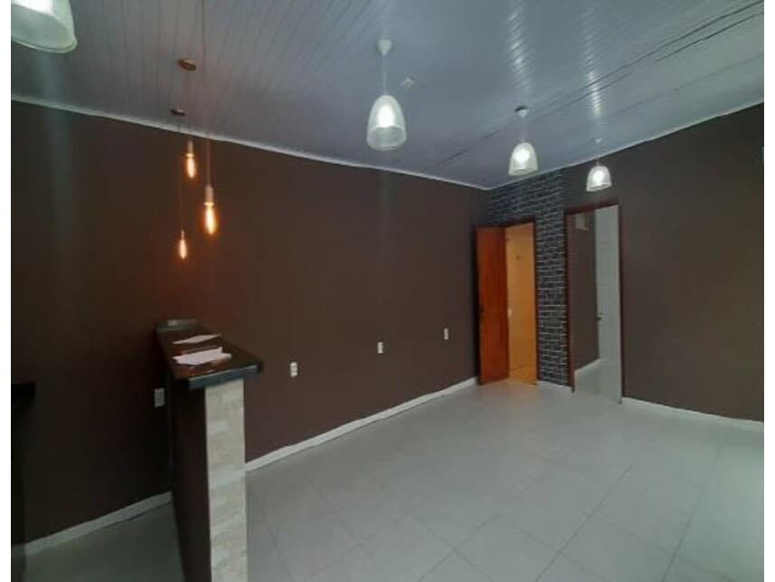 Foto 8 de 12: Casa em leilão em Alvorada - RS — Casa à venda em leilão