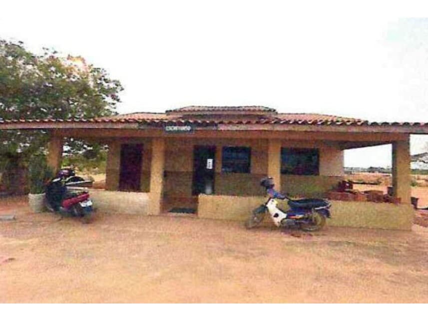 Foto 2 de 6: Casa em leilão em Pontes E Lacerda - MT — Chácara à venda em leilão