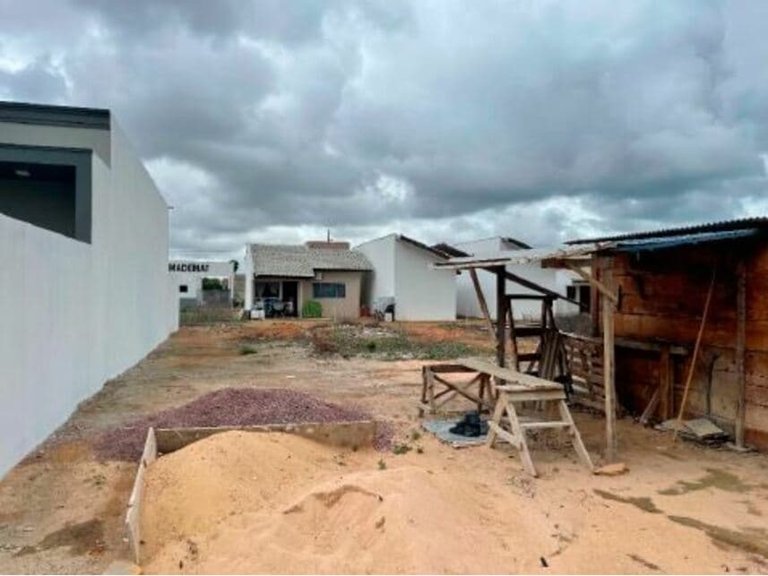 Foto 3 de 10: Casa em leilão em Sinop - MT — Casa à venda em leilão