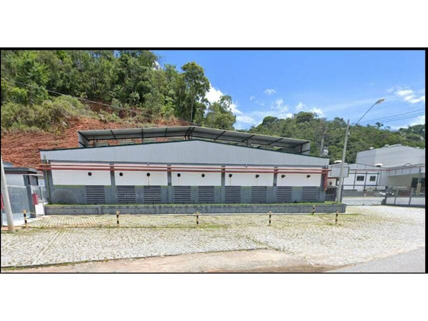 Foto 2 de 4: Comercial em leilão em Bom Jardim - RJ — Galpão à venda em leilão