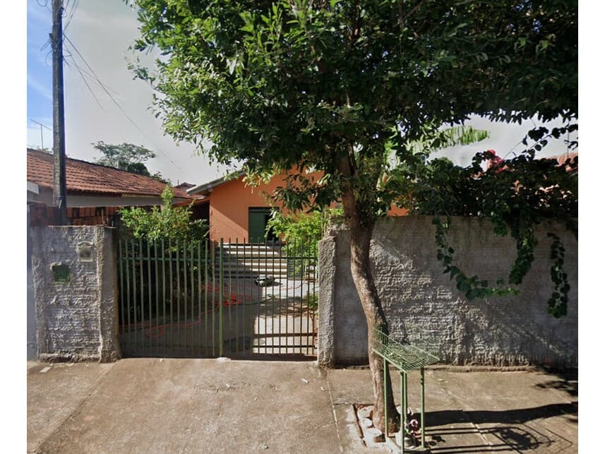 Casa em leilão em Araçatuba - SP — Casa à venda em leilão