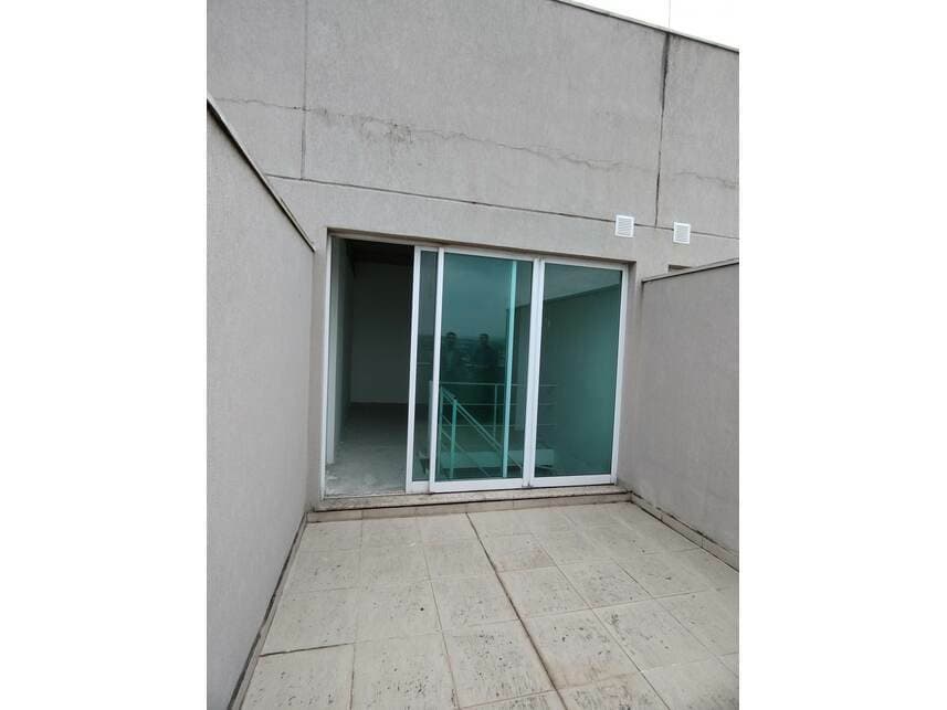 Foto 18 de 20: Comercial em leilão em Itaboraí - RJ — Sala Comercial à venda