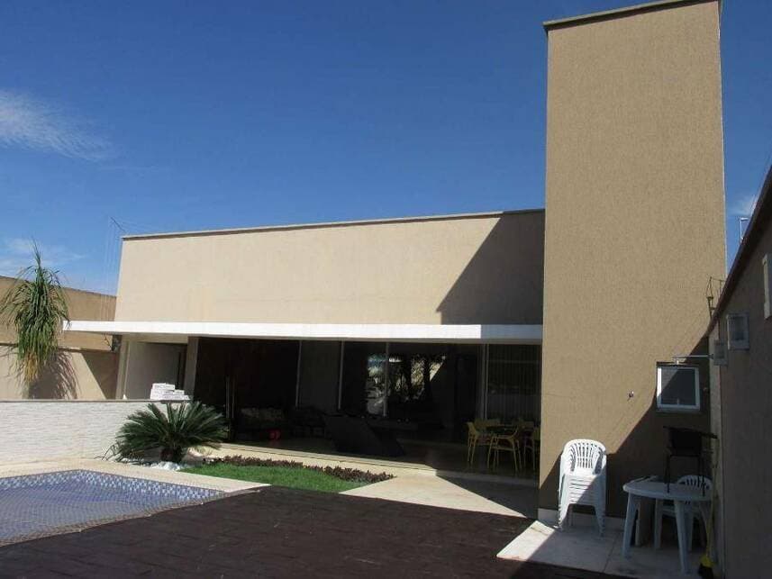 Foto 2 de 13: Casa em leilão em Trindade - GO — Casa à venda em leilão