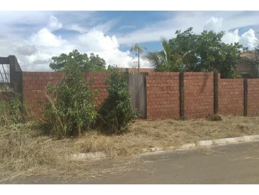 Foto 1 de 8: Terreno em leilão em Ouro Preto Do Oeste - RO — Terreno à venda em leilão