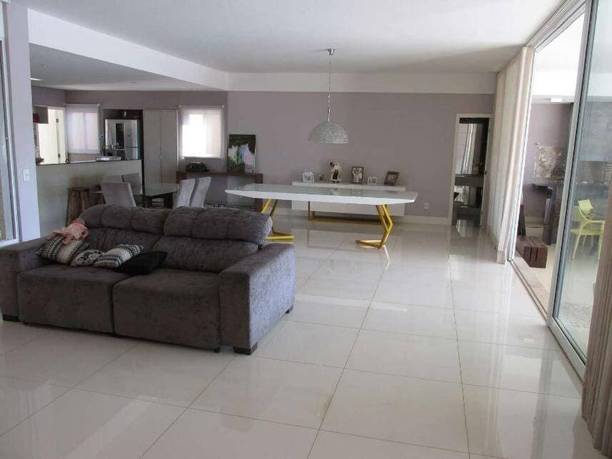 Foto 5 de 13: Casa em leilão em Trindade - GO — Casa à venda em leilão
