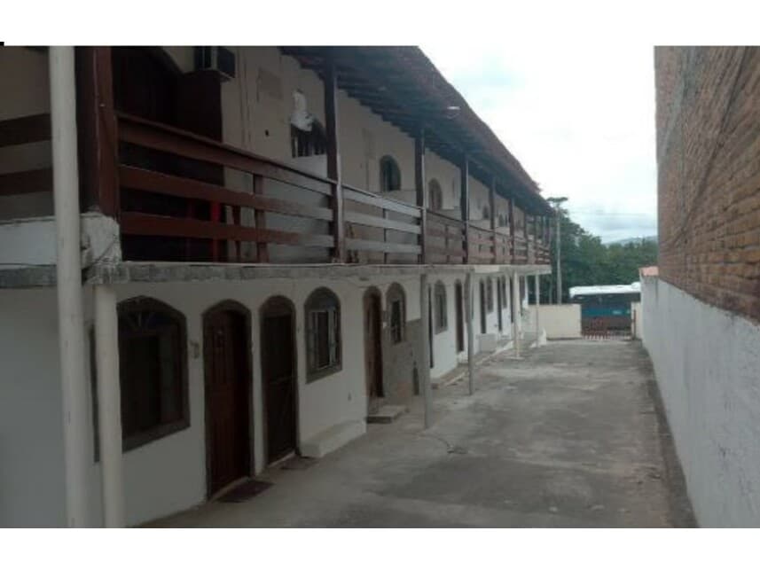 Foto 1 de 2: Casa em leilão em Saquarema - RJ — Casa à venda em leilão