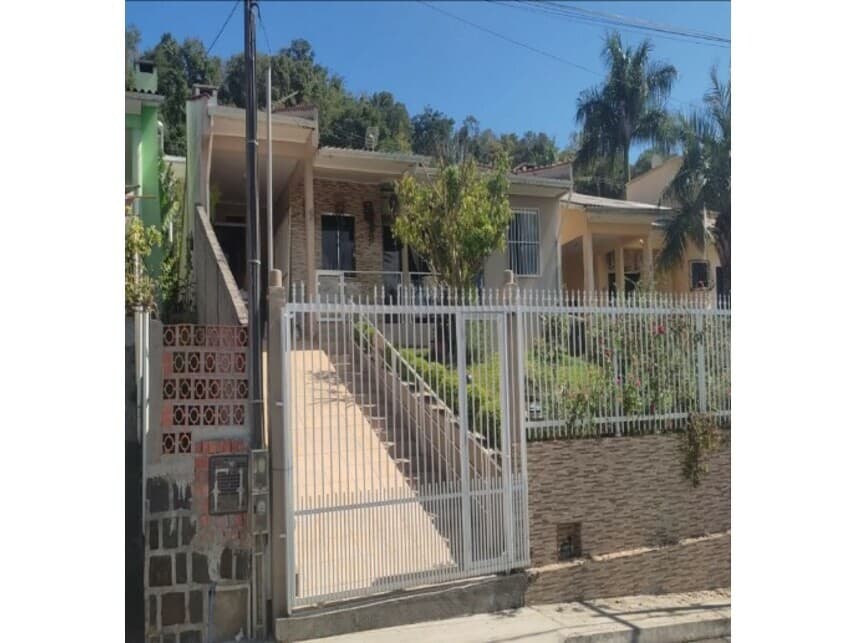 Foto 1 de 3: Casa em leilão em Concórdia - SC — Casa à venda em leilão