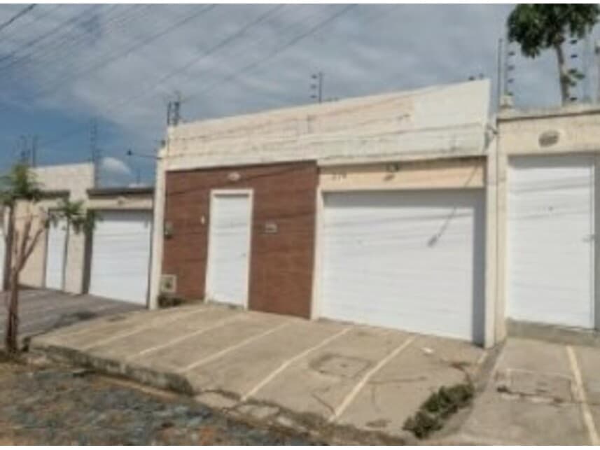 Casa em leilão em Sobral - CE — Casa à venda em leilão