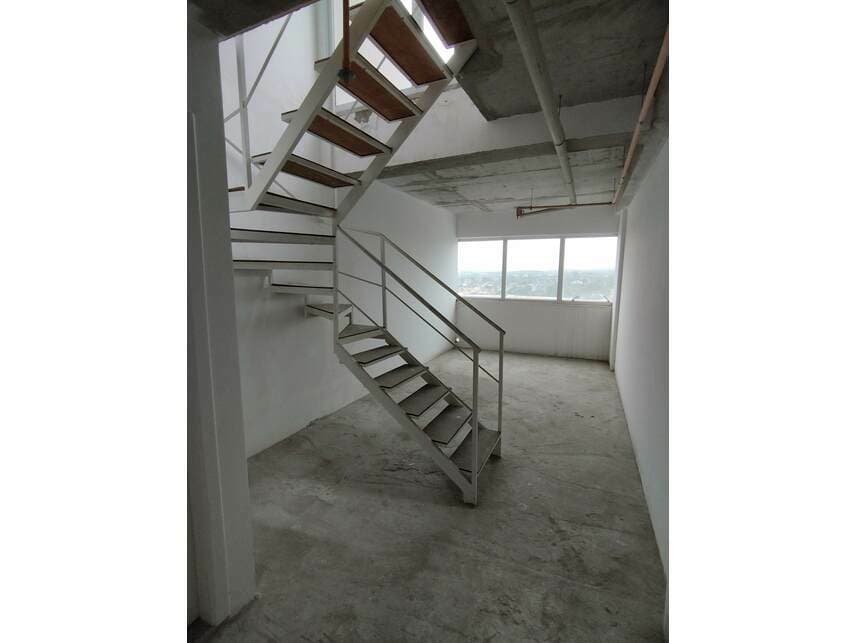Foto 17 de 20: Comercial em leilão em Itaboraí - RJ — Sala Comercial à venda