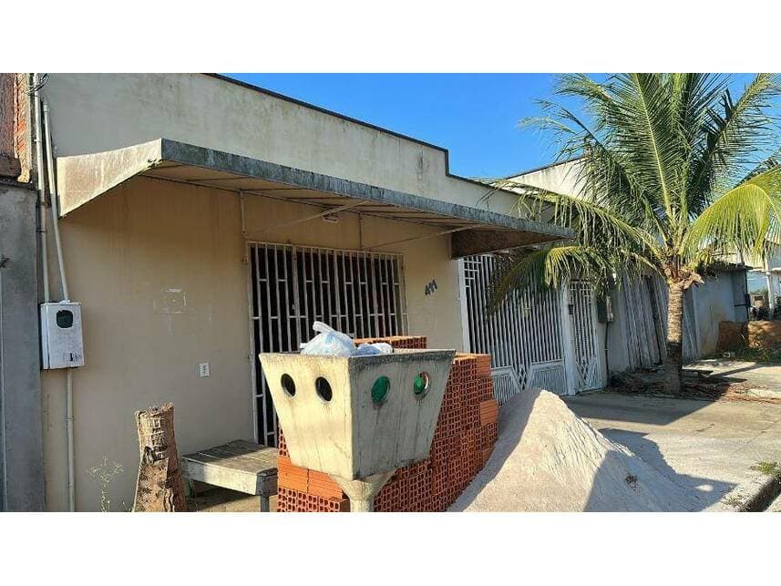 Foto 2 de 2: Casa em leilão em Santana - AP — Casa à venda em leilão