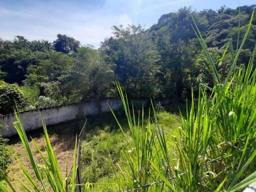 Foto 20 de 21: Casa em leilão em Magé - RJ — Casa à venda em leilão