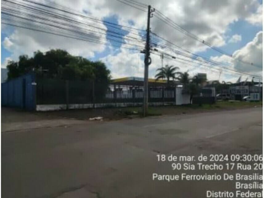 Foto 1 de 15: Comercial em leilão em Brasília - DF — Imóvel Comercial à venda