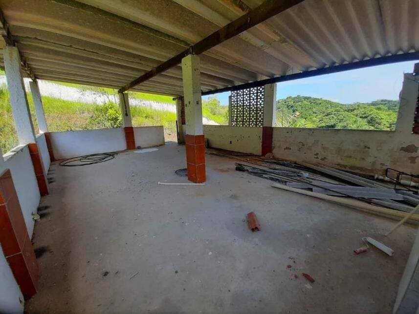 Foto 17 de 21: Casa em leilão em Magé - RJ — Casa à venda em leilão