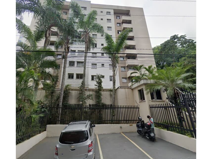 Apartamento em leilão em São Paulo - SP — Apartamento à venda em leilão
