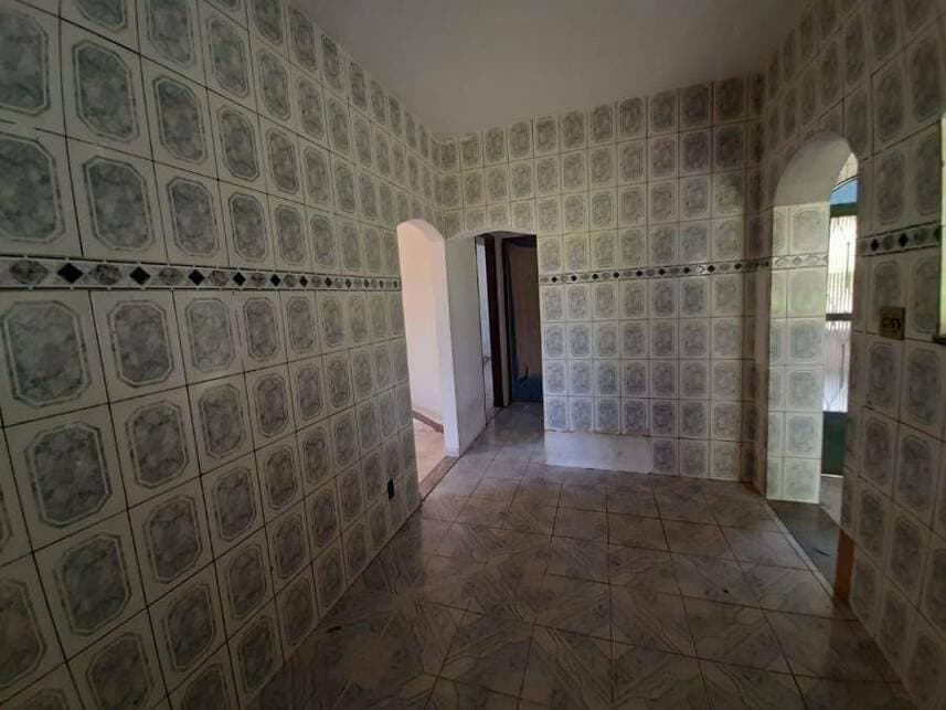 Foto 9 de 21: Casa em leilão em Magé - RJ — Casa à venda em leilão