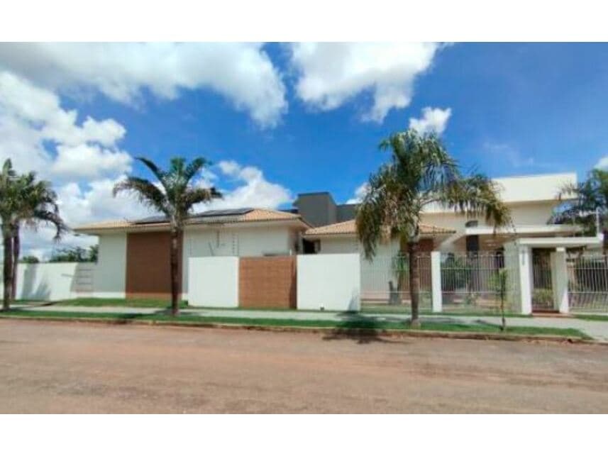 Foto 2 de 2: Casa em leilão em Lucas Do Rio Verde - MT — Casa à venda em leilão