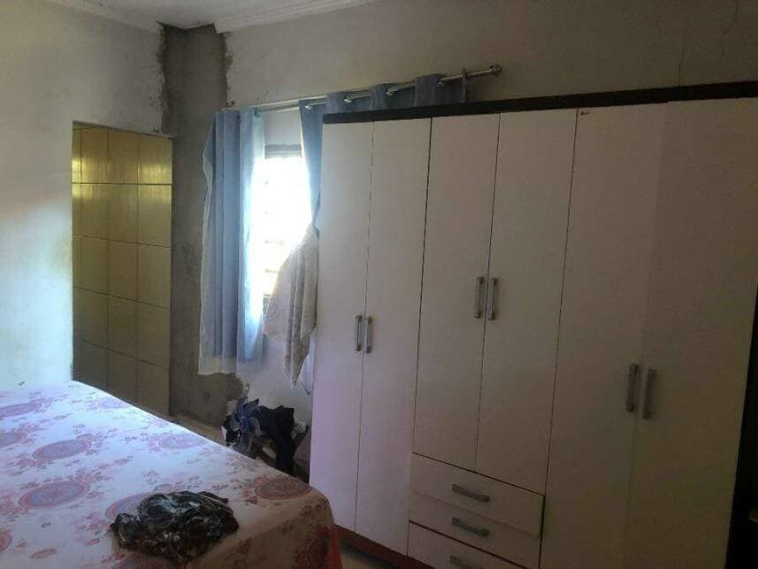 Foto 11 de 15: Casa em leilão em Palmeiras De Goiás - GO — Casa à venda em leilão