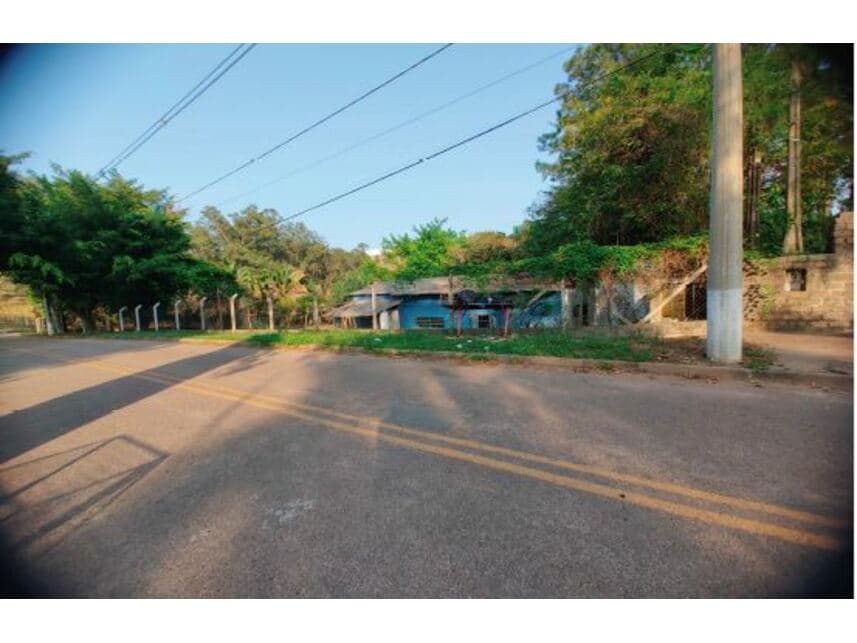 Foto 3 de 3: Casa em leilão em Vinhedo - SP — Casa à venda em leilão