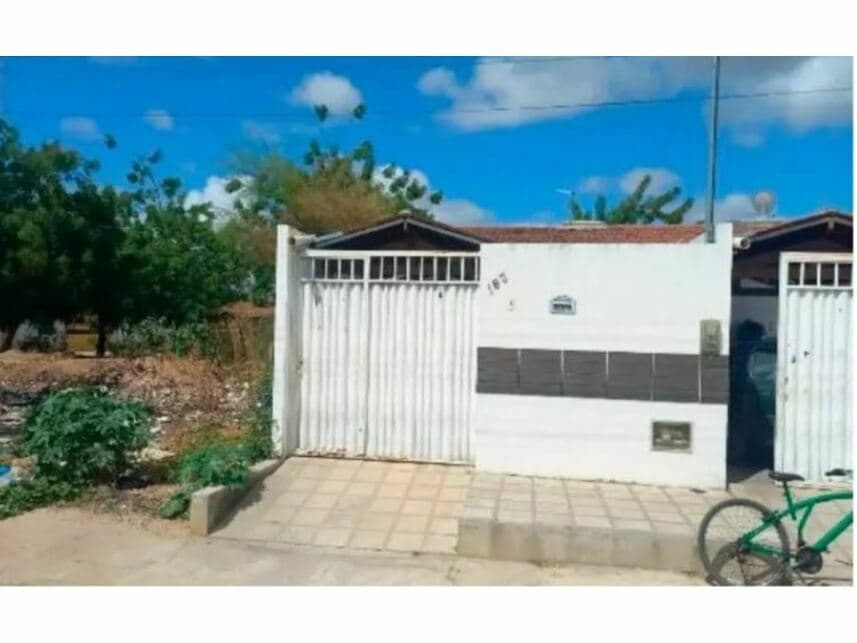 Foto 1 de 2: Casa em leilão em Patos - PB — Casa à venda em leilão