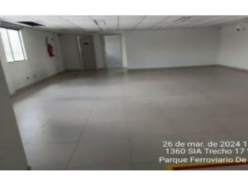 Foto 9 de 15: Comercial em leilão em Brasília - DF — Imóvel Comercial à venda