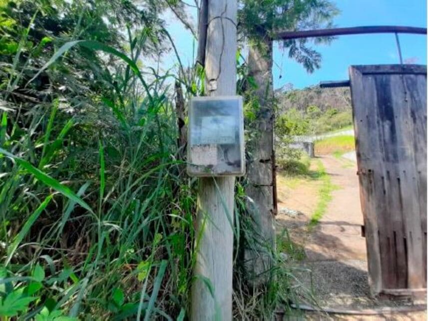 Foto 2 de 21: Casa em leilão em Magé - RJ — Casa à venda em leilão