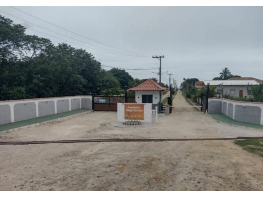 Casa em leilão em Saquarema - RJ — Casa à venda em leilão