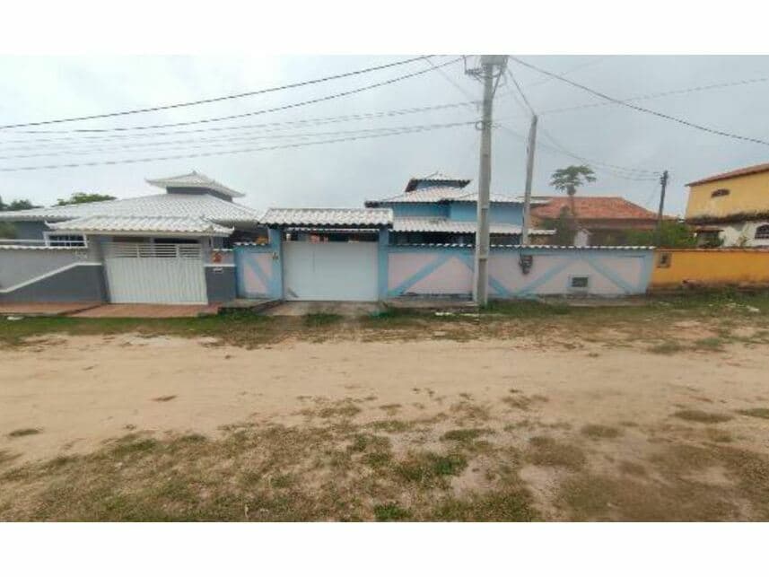 Foto 1 de 2: Casa em leilão em Saquarema - RJ — Casa à venda em leilão