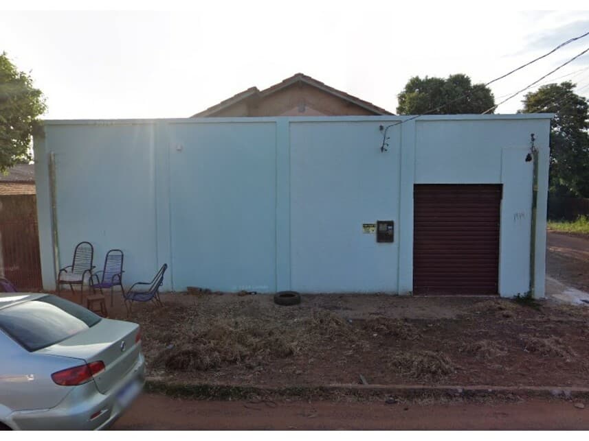 Casa em leilão em Anastácio - MS — Casa à venda em leilão