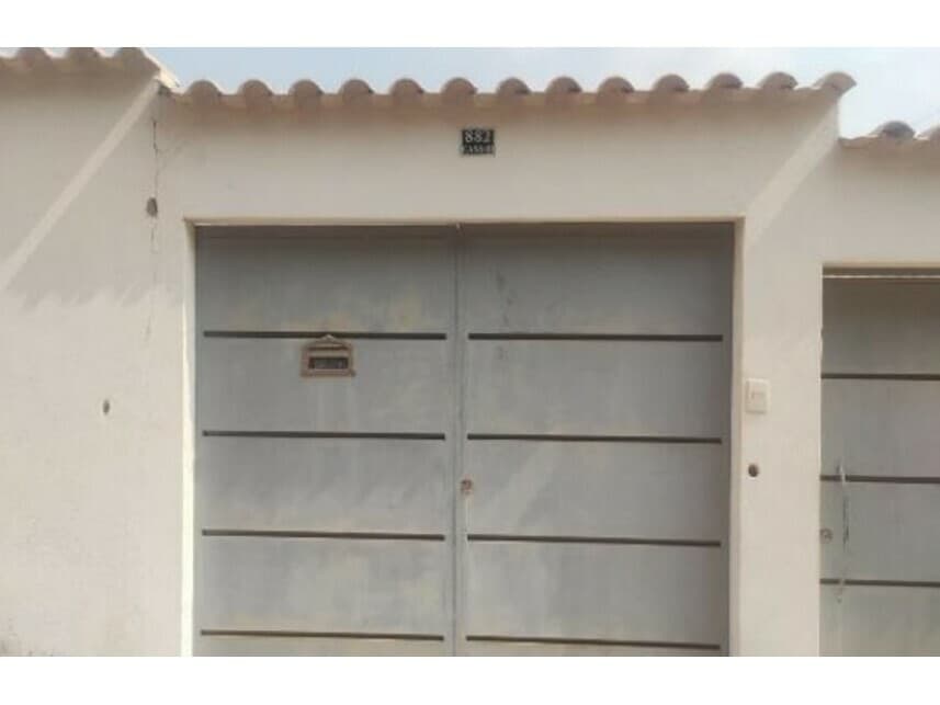 Foto 2 de 3: Casa em leilão em Mateus Leme - MG — Casa à venda em leilão